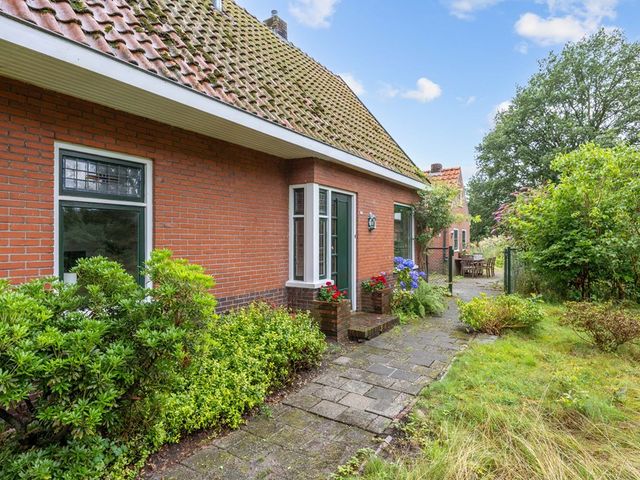 Oosterwoldseweg 40, Haulerwijk