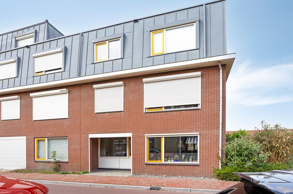 Oranjestraat 10