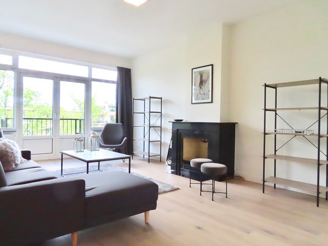 Van Hogenhoucklaan 41A, 's-Gravenhage