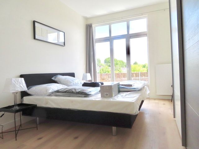 Van Hogenhoucklaan 41A, 's-Gravenhage