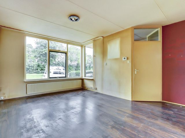 Plataanstraat 10, Nieuwerkerk