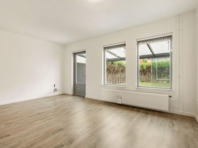 Kamp 33 10, Lelystad