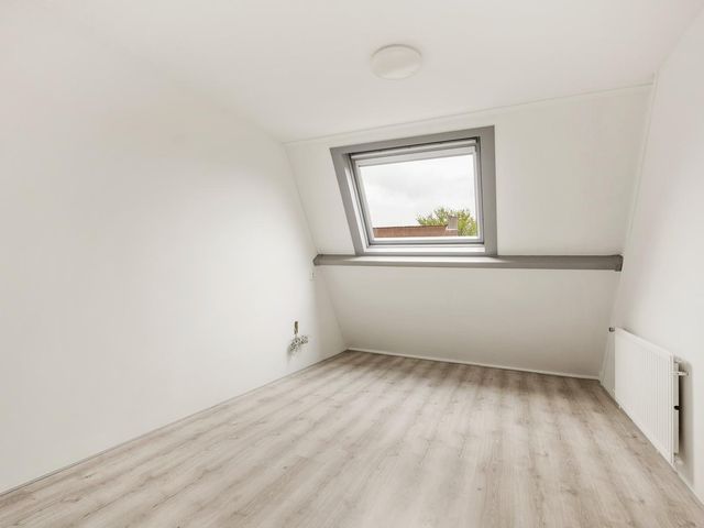 Kamp 33 10, Lelystad
