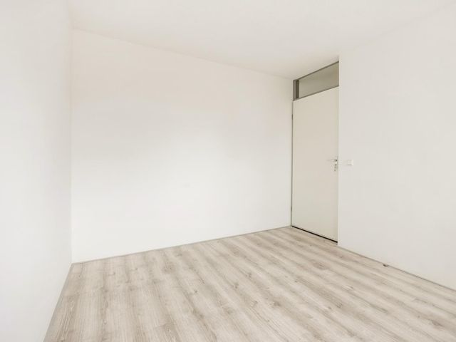 Kamp 33 10, Lelystad