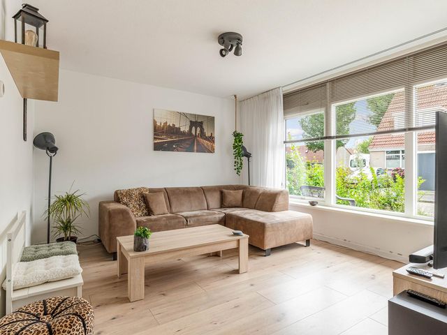 Lemmerstraat 40, Lelystad