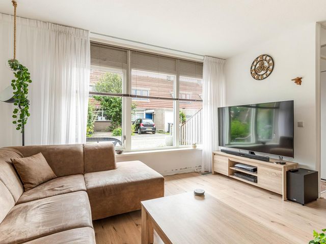 Lemmerstraat 40, Lelystad
