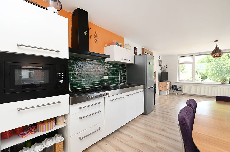 Helmstraat 14B