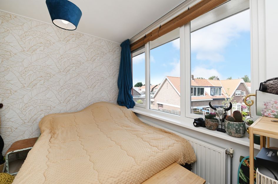 Helmstraat 14B