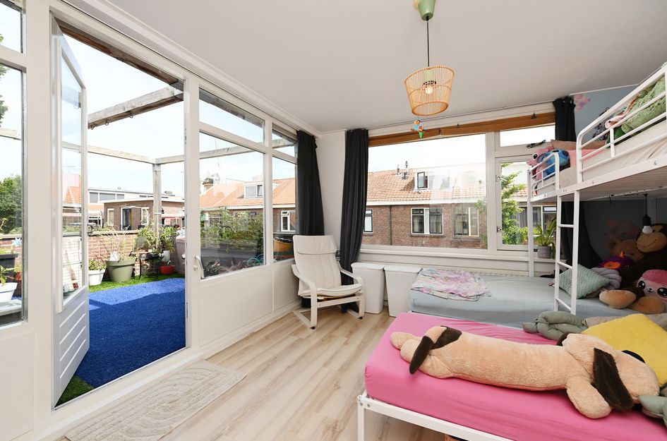 Helmstraat 14B