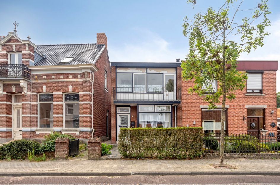 Dorpsstraat 15