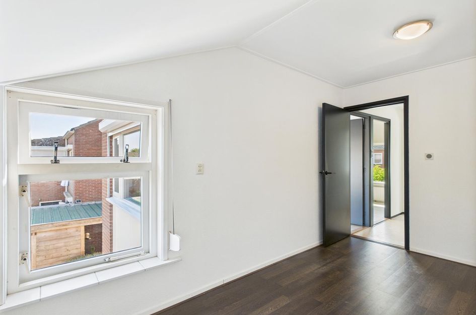 Adriaan Walravenstraat 15