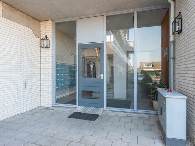 Port Broclede 30, Breukelen