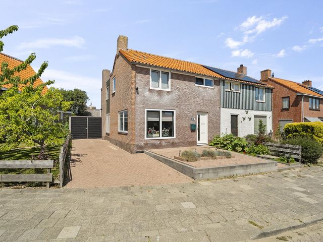 IJsselmeerstraat 6, Den Oever