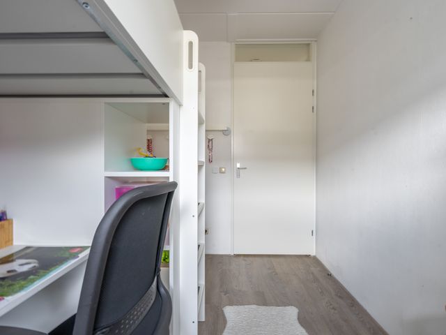 Veenwortel 15, Elst