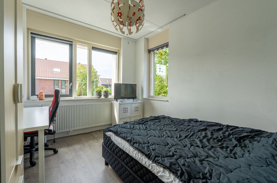 Veenwortel 15