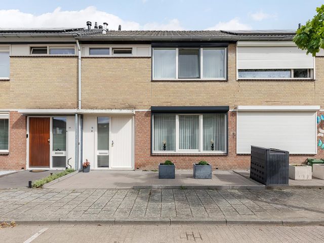 Jan de Rijpstraat 18, Best