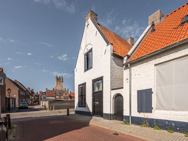 Zuiddijkstraat 11, Sluis