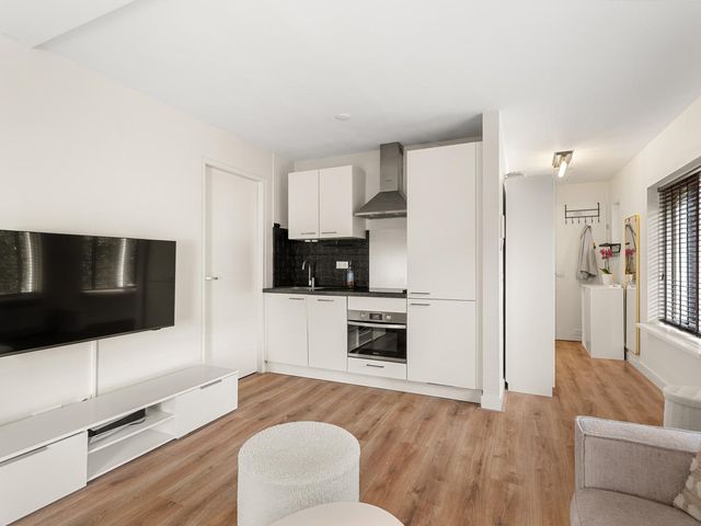 Cypergrasweg 1A 1, Almere