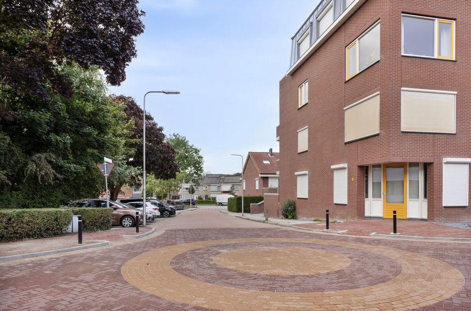 Oranjestraat 10