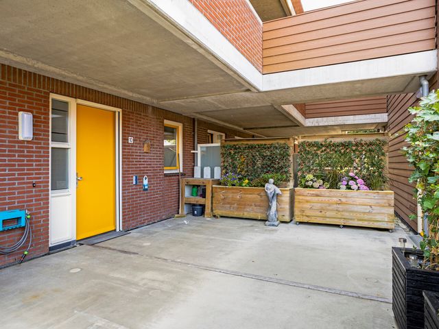 Oranjestraat 10, Arkel