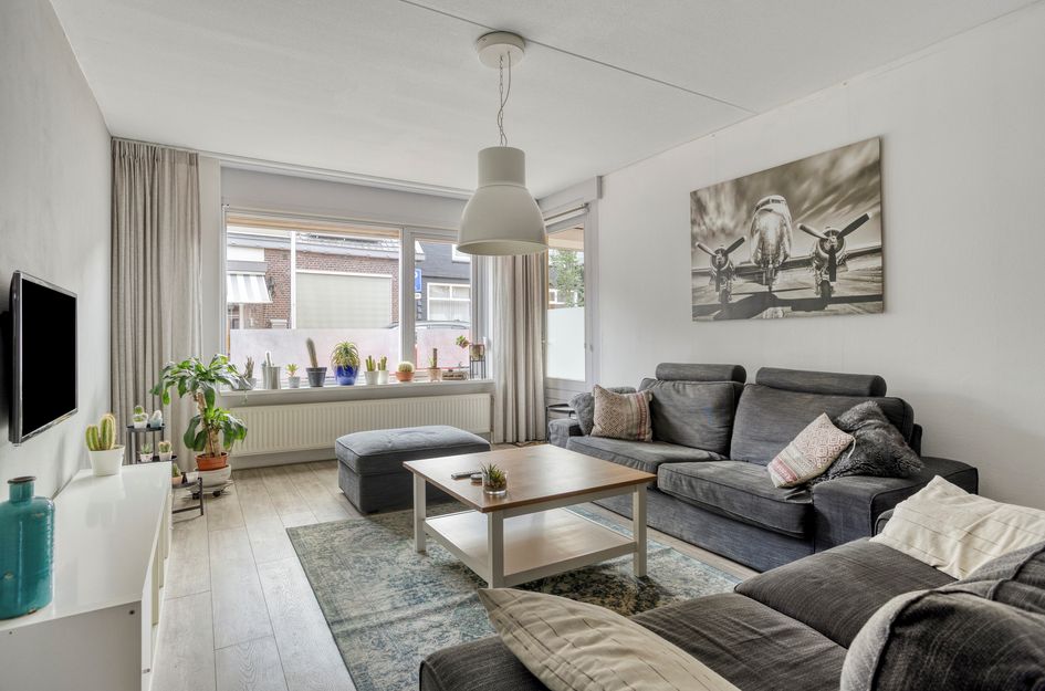 Oranjestraat 10