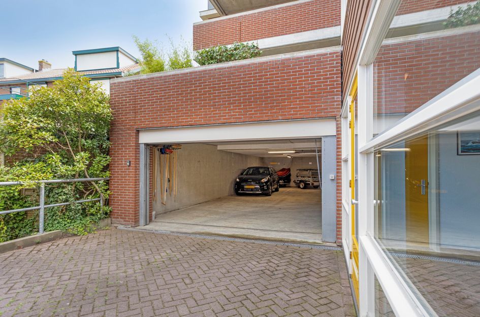 Oranjestraat 10