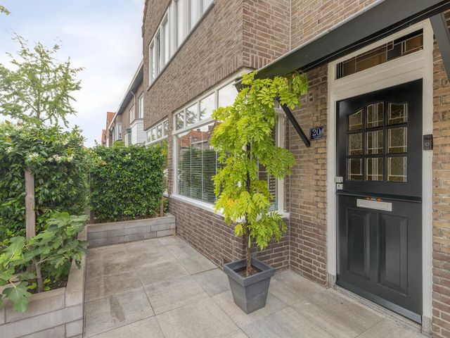 Beukstraat 20, Breda
