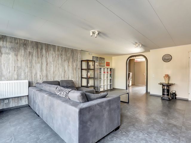 Mergelland 83, Apeldoorn