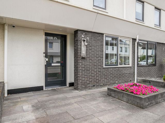 Midslandstraat 40, Tilburg