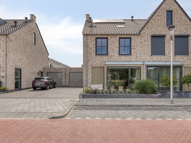 Waterlinie 132, Steenbergen