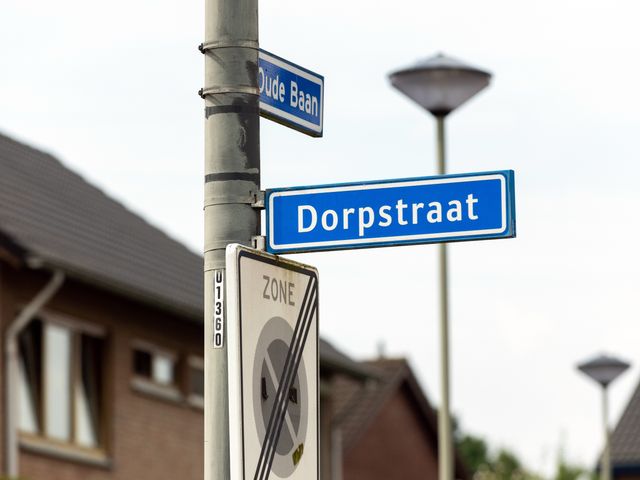 Dorpstraat 81, Buchten