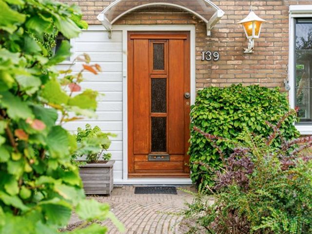 Oldebertweg 139, Tolbert