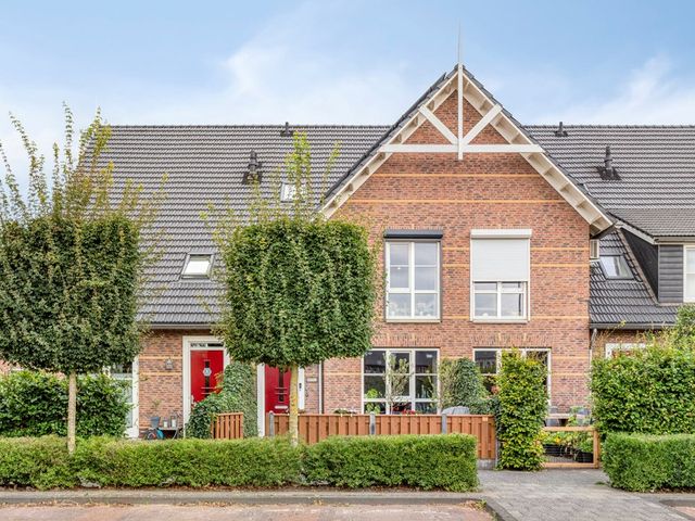 Zandkamp 2, Bunschoten-Spakenburg