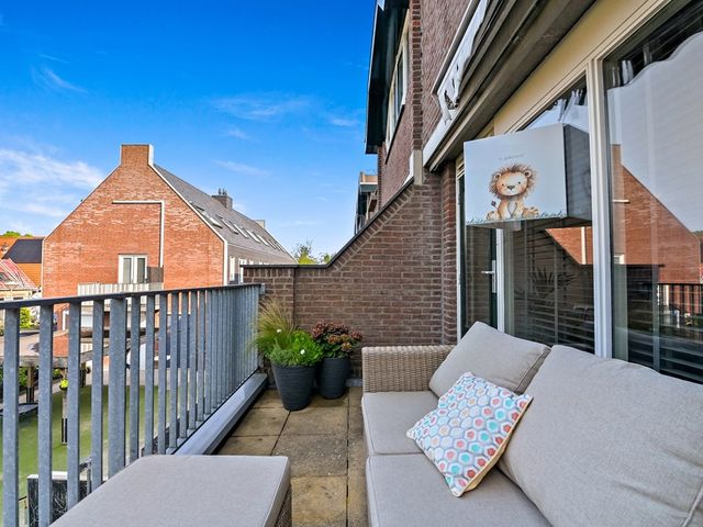 Kastanjehof 13, Maasland