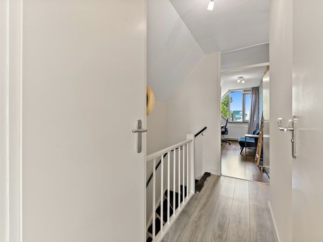 Kastanjehof 13, Maasland