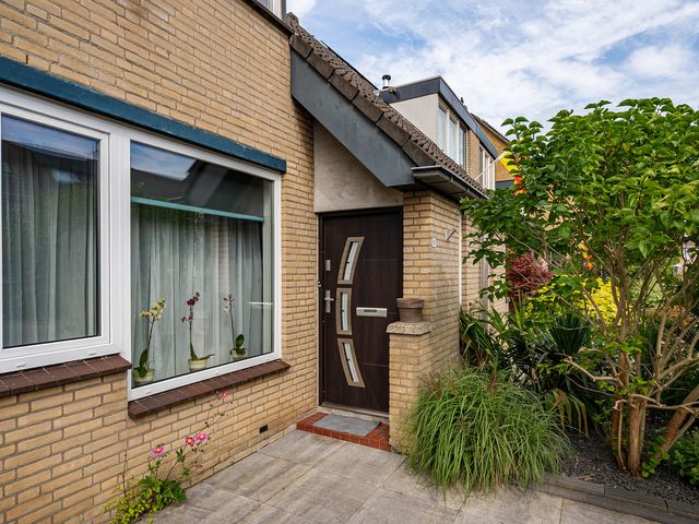 Essenlaan 63, Ter Aar