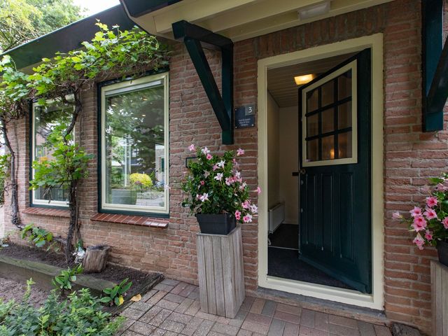De Hosterd 3, Heumen