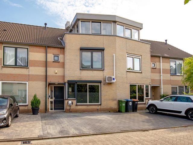 Vloedstraat 70, Lelystad