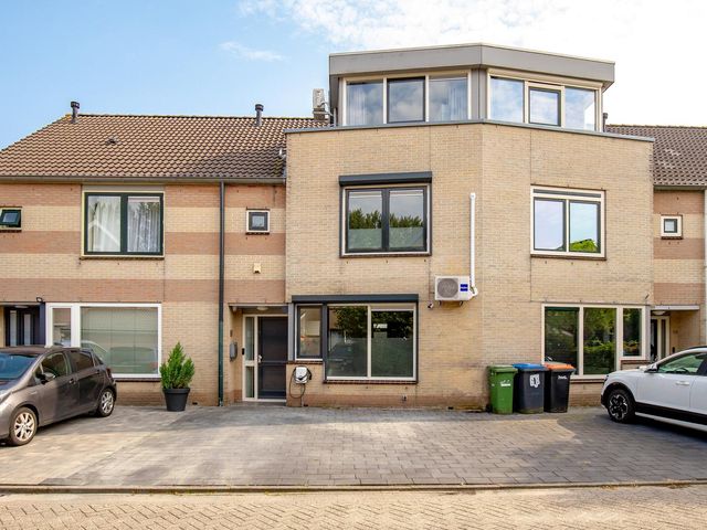 Vloedstraat 70, Lelystad
