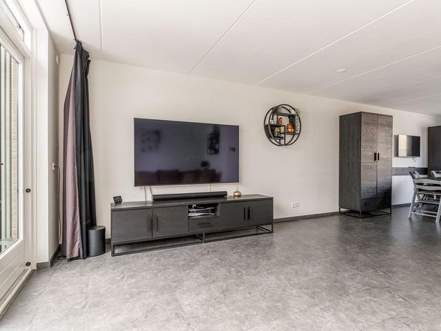 Vloedstraat 70, Lelystad