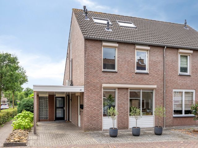 De Zeis 41, Heesch
