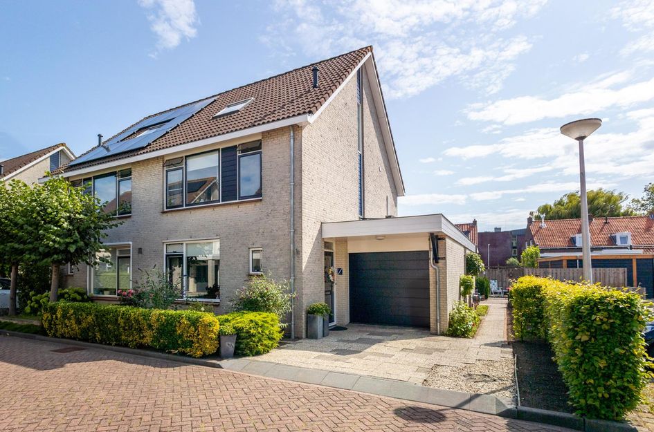 Burg Viezeestraat 7