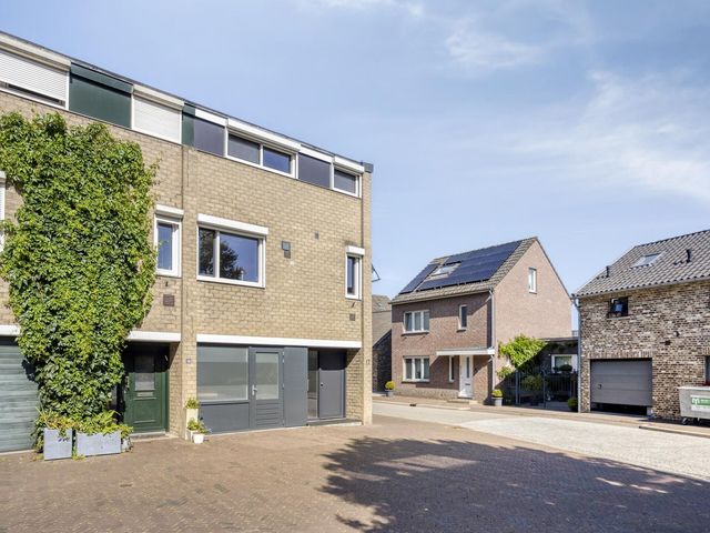 von Geusauplein 17, Eijsden