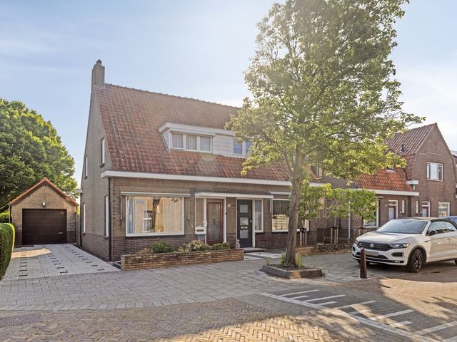 Violenstraat 48, Goes