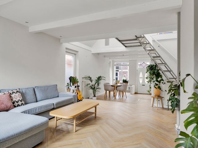 Dubbelstraat 122, Sloten