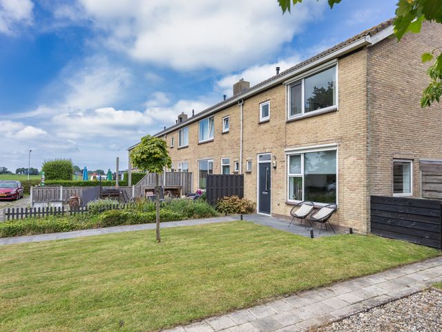 Hoannekamp 24, Langweer