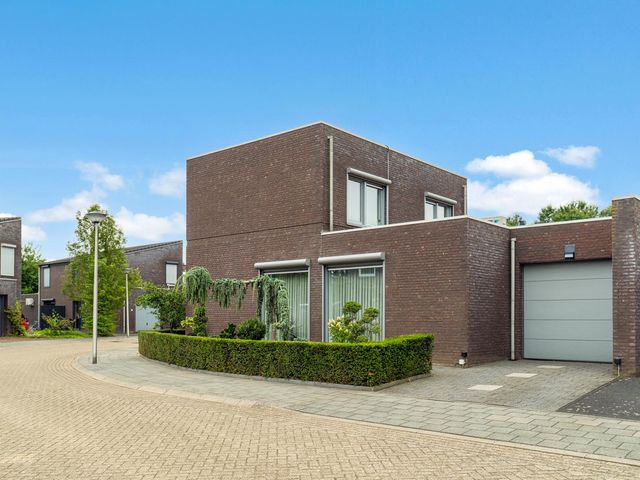 Bertus Aafjeshof 14, Hoensbroek