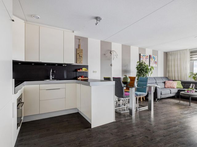 Iepenwede 42, Barendrecht