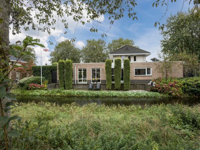 Leeuweriklaan 9a, Hoogeveen