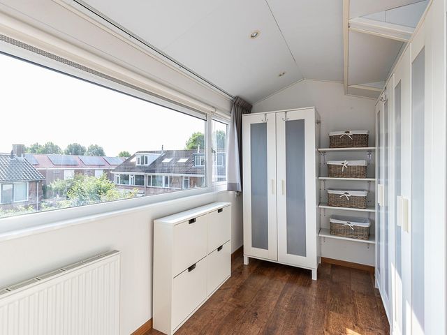 Prins Bernhardweg 12, Oud-Alblas